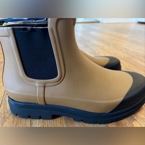 Everlane Womens Rain Boots Size 8 Tan & Black Rubber Chunky Golden Oak